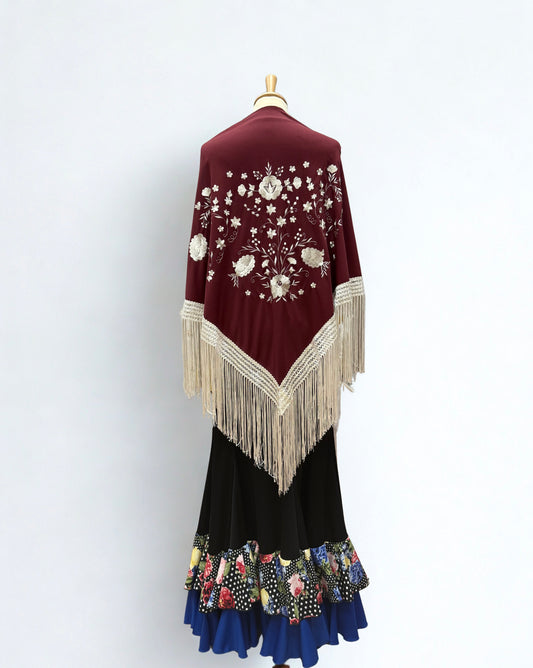 MANTÓN BURDEOS EN PICO CON BORDADO FLORAL BEIG