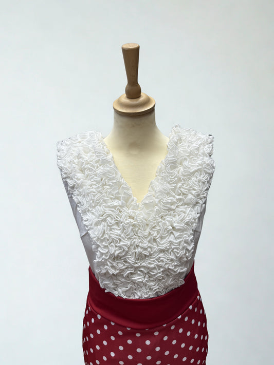 BLUSA BLANCA CON VOLANTES RIZADOS