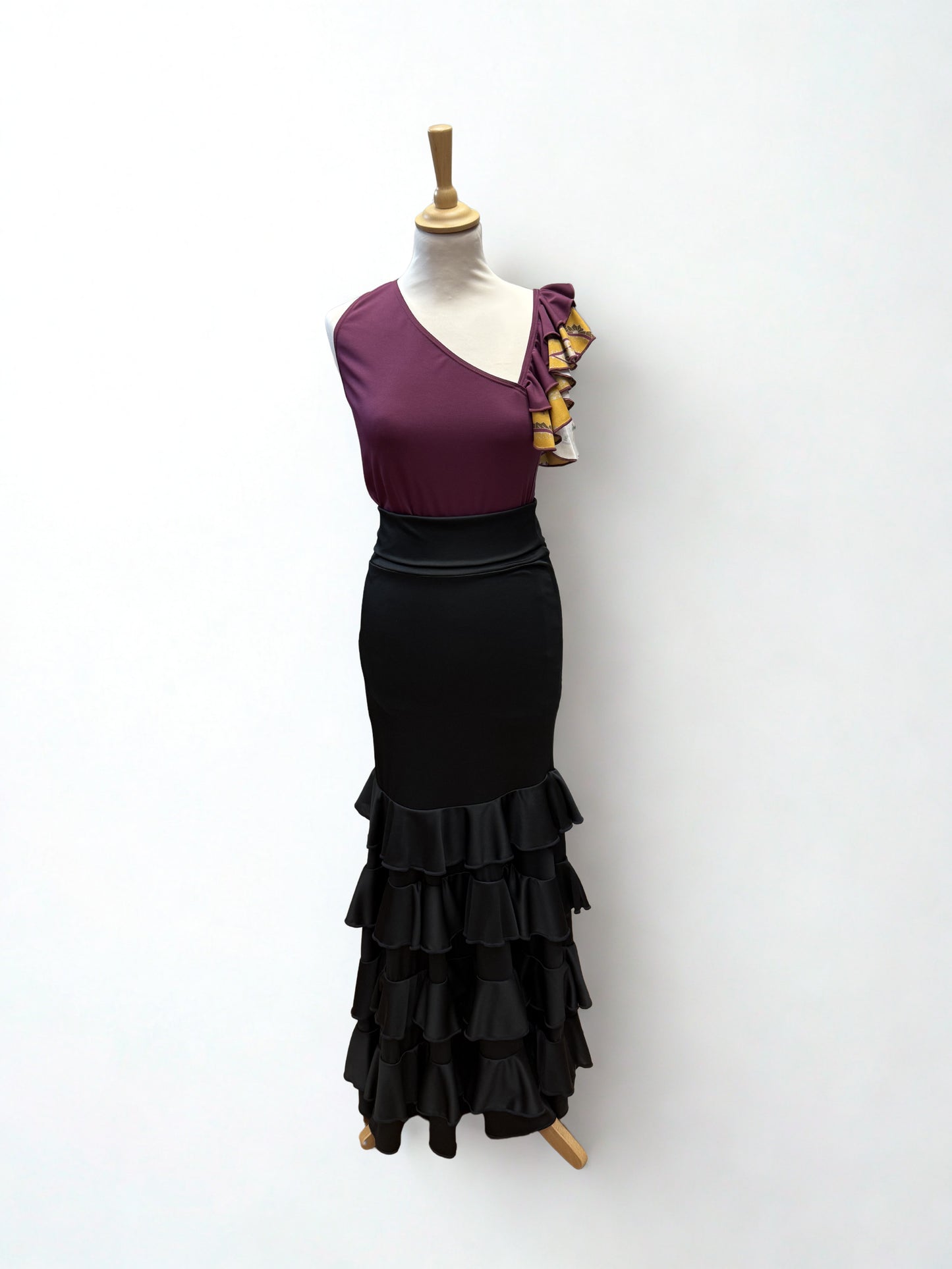 CUERPO FLAMENCO BURDEOS