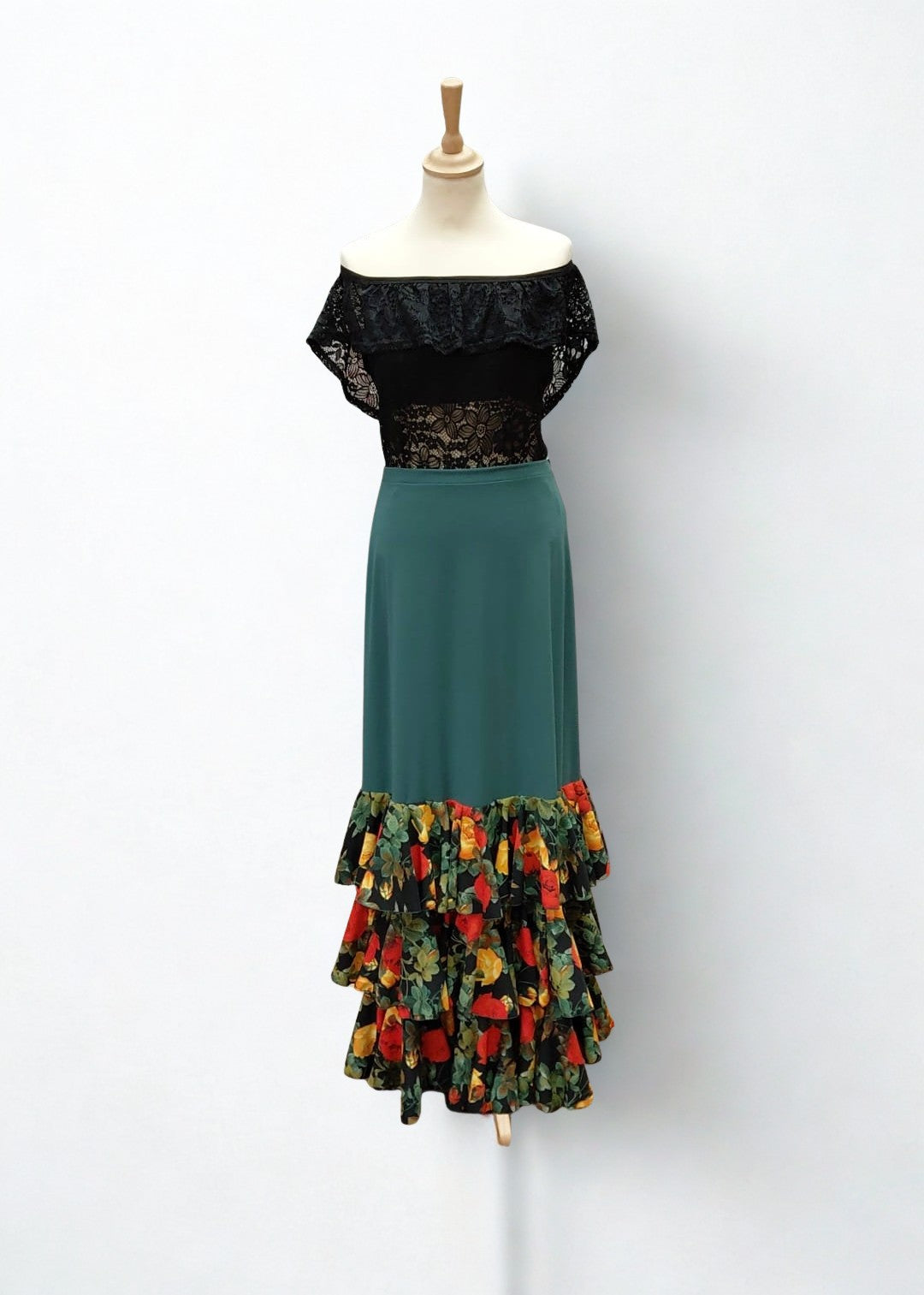 FALDA FLAMENCO VERDE BOTELLA CON TRES VOLANTES TALLA L