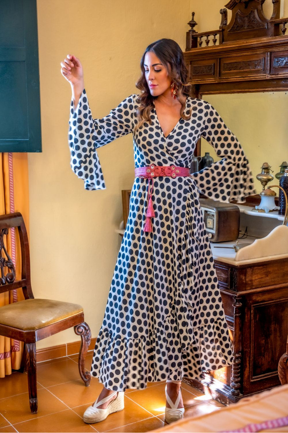 VESTIDO SOLERA DE LUNARES TALLA M